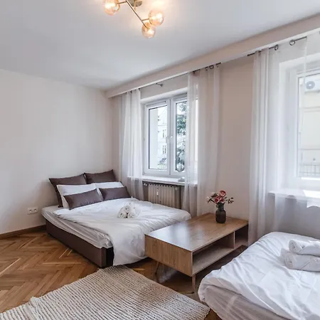 Apartment Deluxe Corner Jagiellonska By Bookinghost *